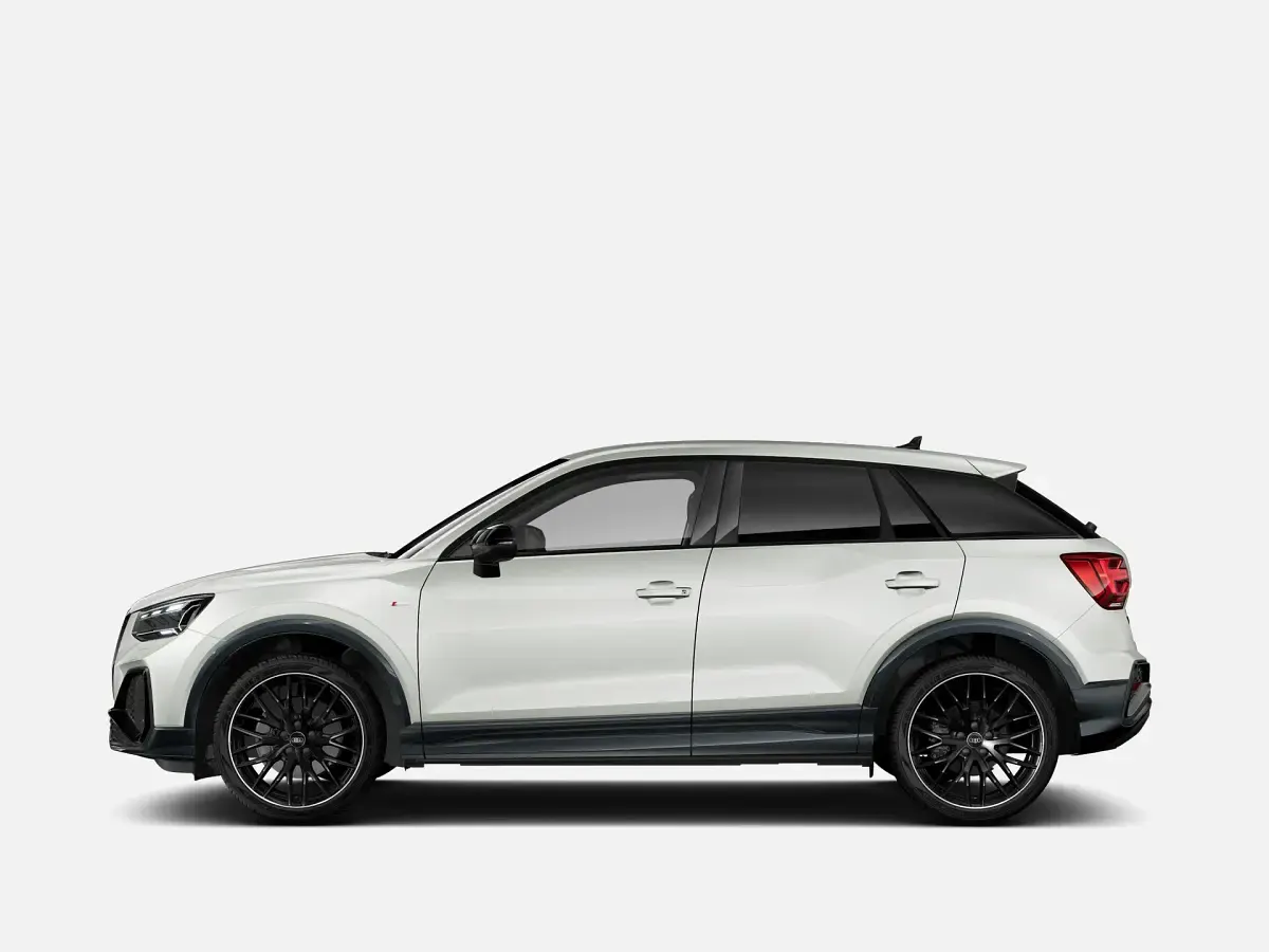 Nuova Audi Q2 Ambiente 150 CV (110 kW) 2026 Argento rugiada metallizzato SUV
