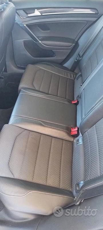 Usata VW Golf VII 110 CV (80 kW) 2017 Utilitaria