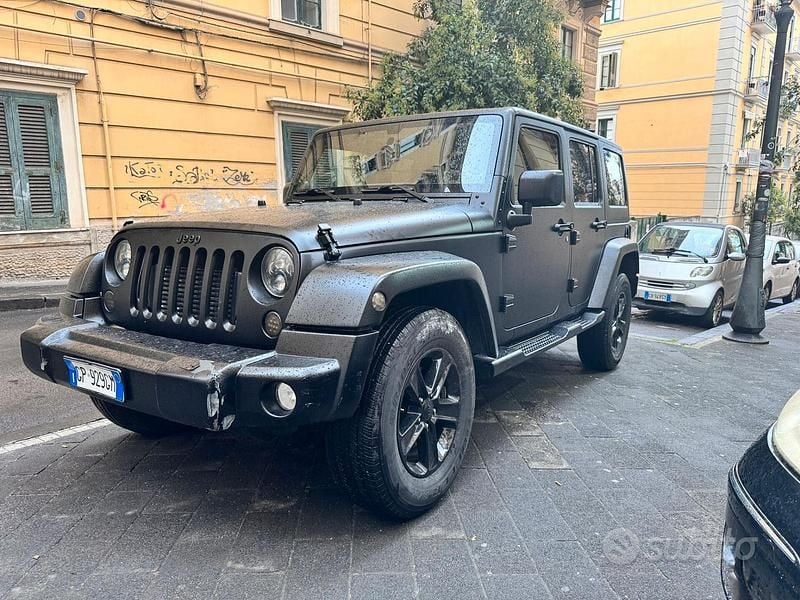 Nero Usata 2011 Jeep Wrangler Unlimited SUV | 21.000 € (Ottimo prezzo) - Immagine 1/4