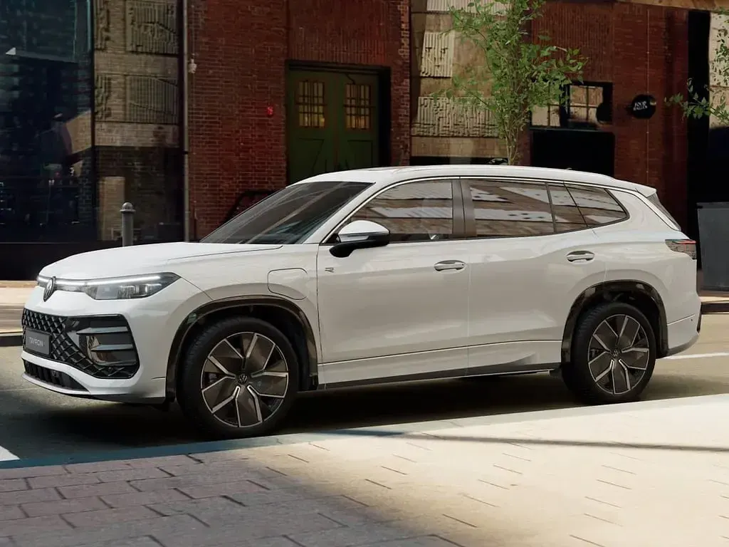 Nuova VW Tayron R-line Plus 204 CV (150 kW) 2026 Pure white SUV