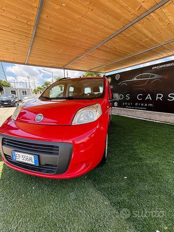 Usata Fiat Qubo Trekking 77 CV (56 kW) 2012 Rosso Monovolume