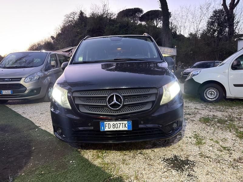 Usata Mercedes Vito 163 CV (119 kW) 2016 Nero Furgone