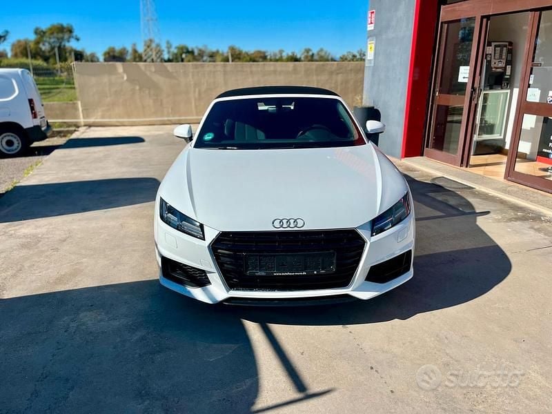 Usata Audi TT Roadster S-Line 180 CV (132 kW) 2015 Bianco Cabrio