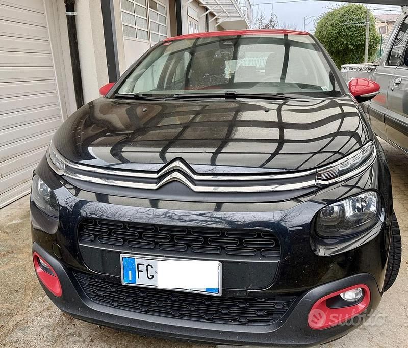 Begagnad Citroën C3 2017 Svart Halvkombi