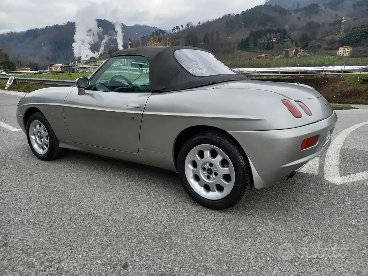 Usata Fiat Barchetta 131 CV (96 kW) 1999 Grigio Cabrio