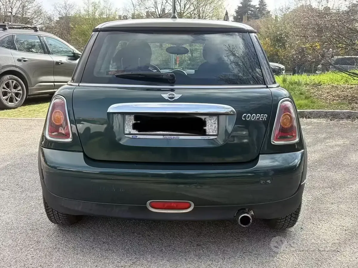 Usata Mini Cooper 120 CV (88 kW) 2007 Verde Utilitaria