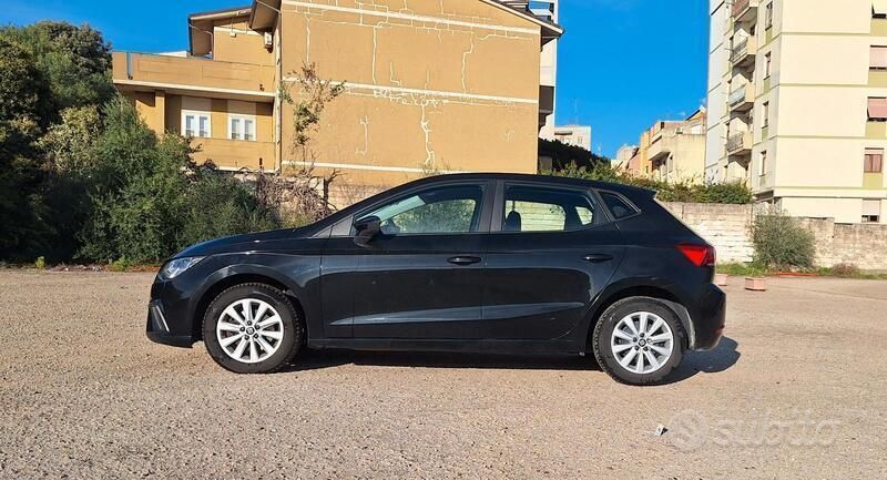 Nero Usata 2019 Seat Ibiza Due volumi | 11.500 € (Buon prezzo) - Immagine 1/4