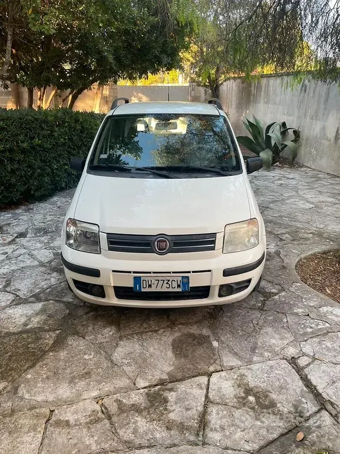 Usata Fiat Panda Emotion 60 CV (44 kW) 2009 Bianco Utilitaria