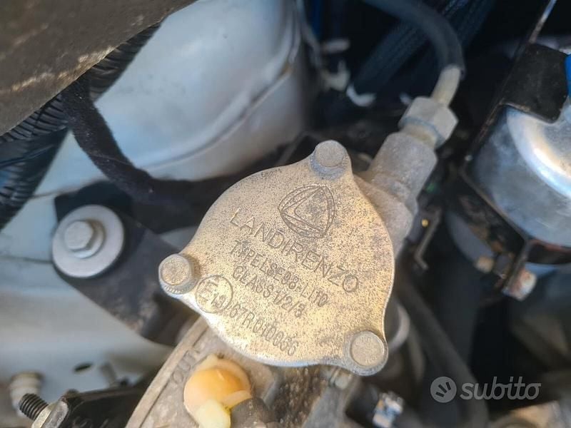 Usata Fiat Punto Street 77 CV (56 kW) 2016 Bianco Utilitaria