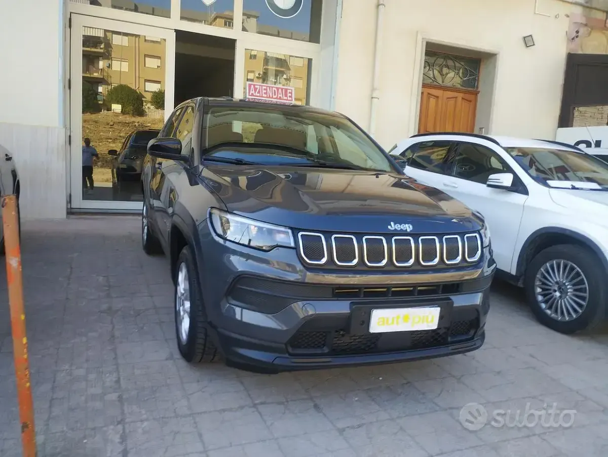 Usata Jeep Compass 131 CV (96 kW) 2023 Grigio SUV