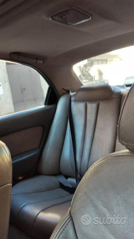 Usata Mazda Xedos 140 CV (102 kW) 1996 Blu Berlina