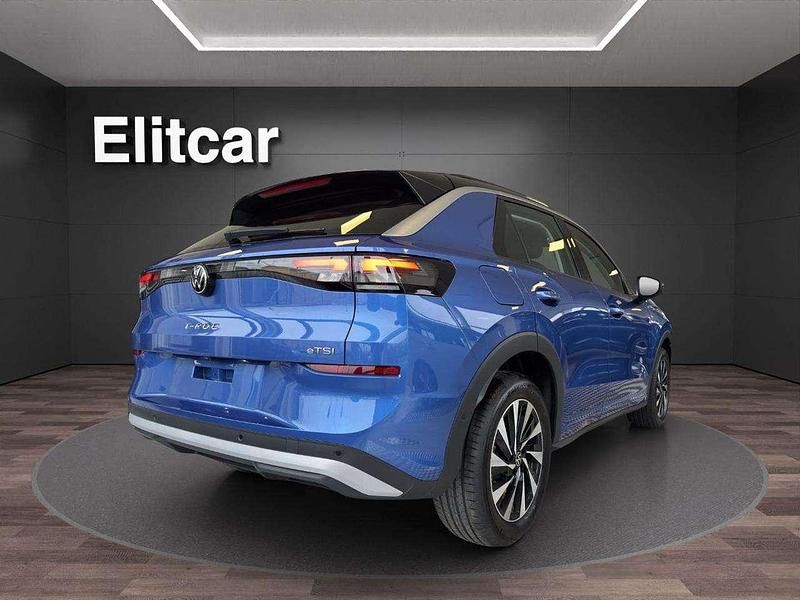 Nuova VW T-Roc Life 116 CV (85 kW) 2026 Blu SUV