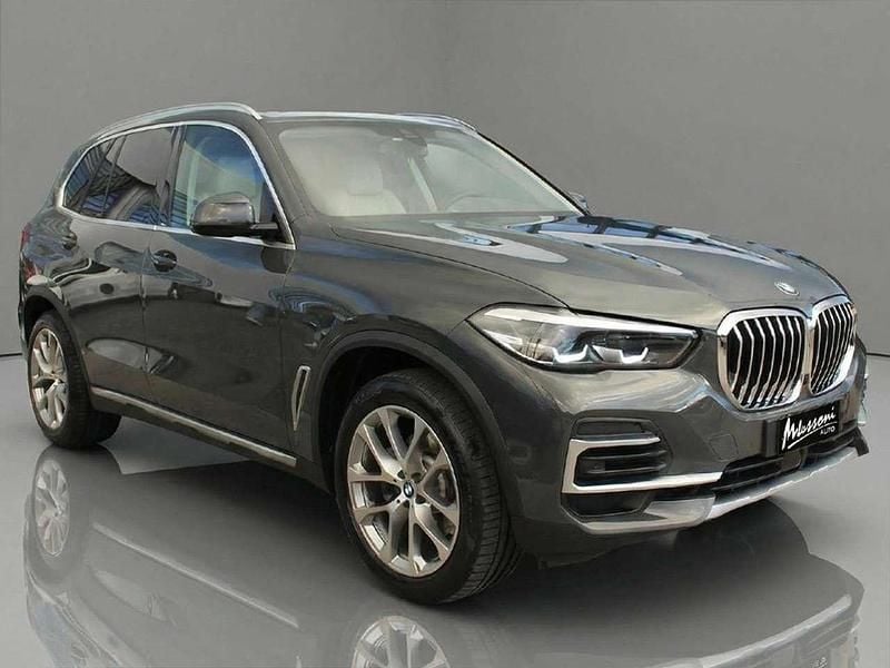Grigio met. Usata 2022 BMW X5 xLine SUV | 36.490 € (Super prezzo) - Immagine 1/4