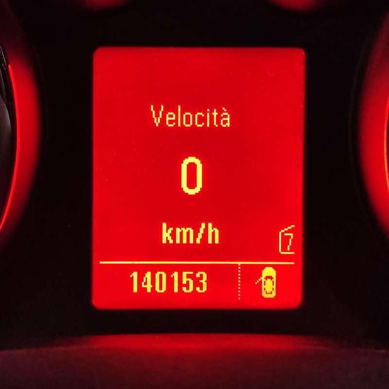 Usata Opel Astra Cosmo 101 CV (74 kW) 2011 Grigio Berlina