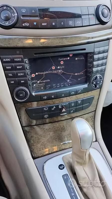 Usata Mercedes E280 2004 Grigio Station wagon