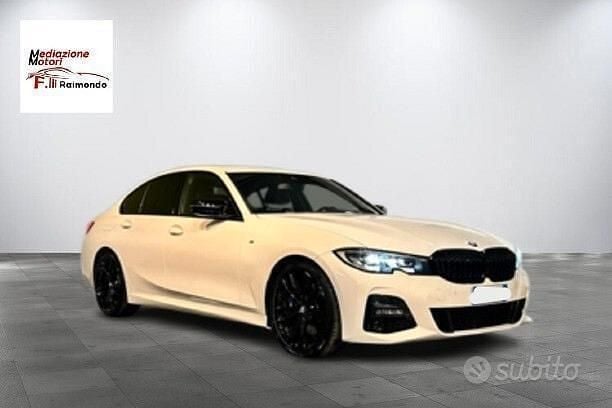 Bianco Usata 2022 BMW 316 M Sport Tre volumi | 27.999 € (Buon prezzo) - Immagine 1/4