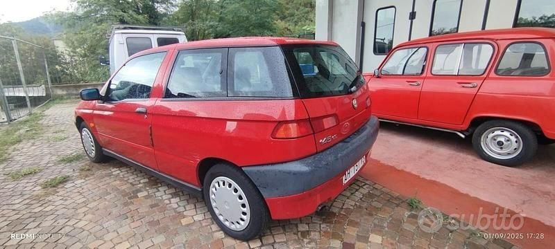 Occasion Alfa Romeo 145 103 ch (75 kW) 1995 Rouge Citadine