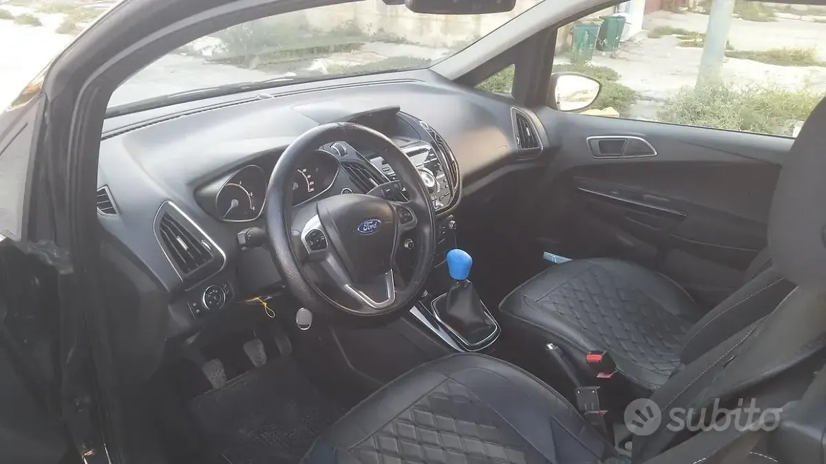 Usata Ford B-MAX Titanium 75 CV (55 kW) 2013 Nero Monovolume