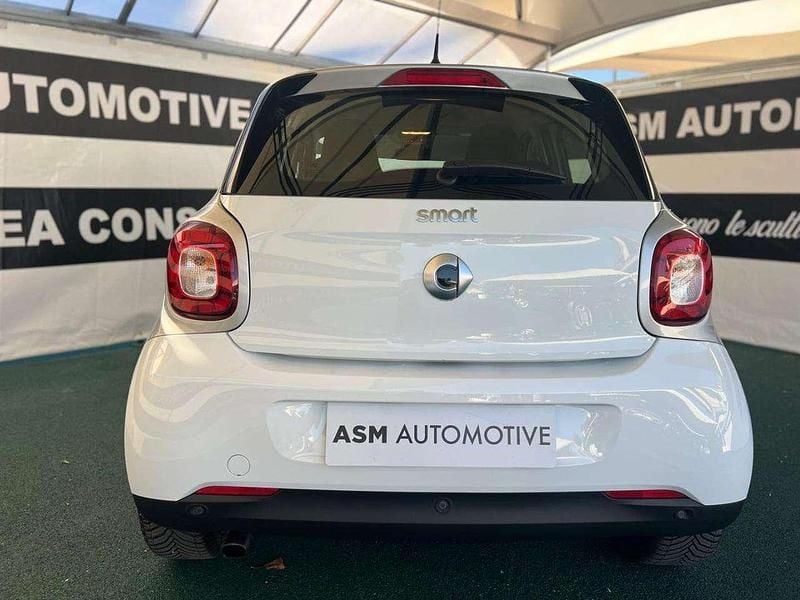 Usata Smart ForFour Passion 90 CV (66 kW) 2019 Bianco Utilitaria