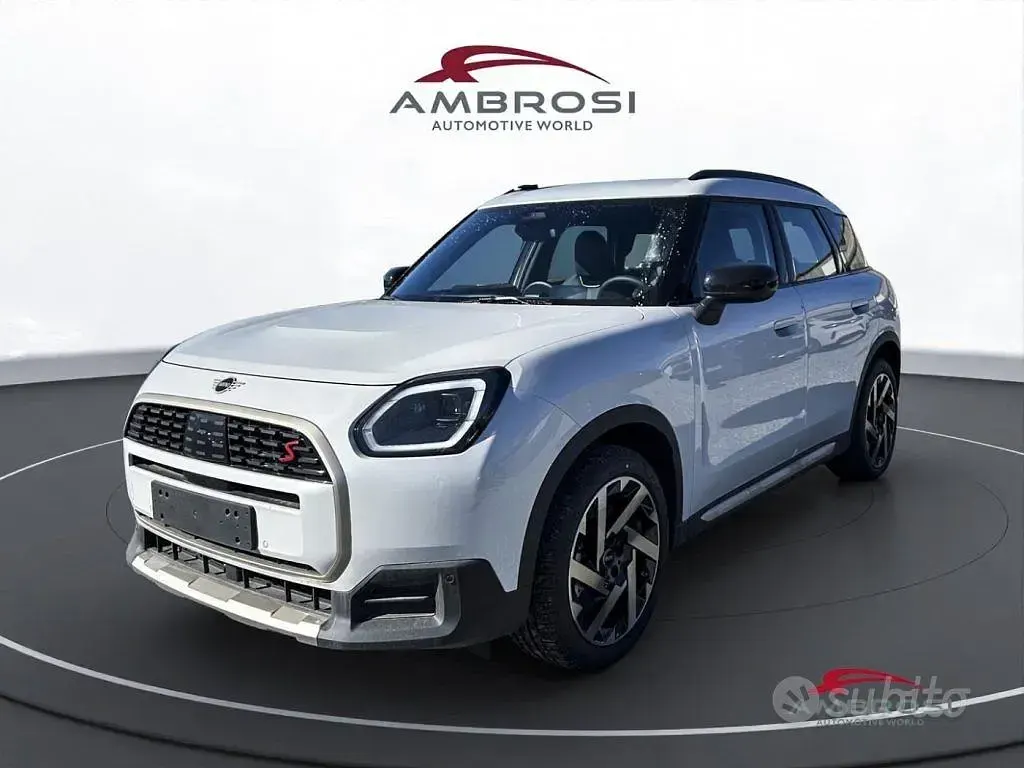Usata Mini Cooper Countryman Favoured 204 CV (150 kW) 2025 SUV