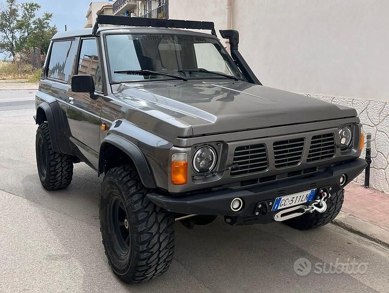 Usata Nissan Patrol 1993 Grigio SUV