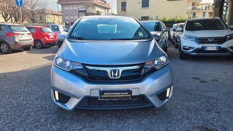 Usata Honda Jazz Comfort 102 CV (75 kW) 2016 Argento Utilitaria