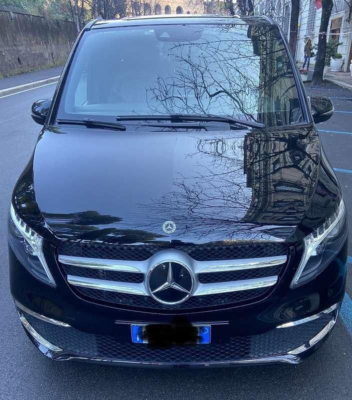 Usata Mercedes V250 Premium 190 CV (139 kW) 2023 Monovolume