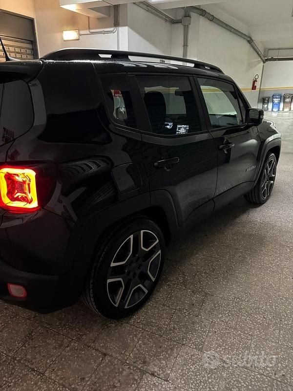 Usata Jeep Renegade 120 CV (88 kW) 2018 Nero SUV