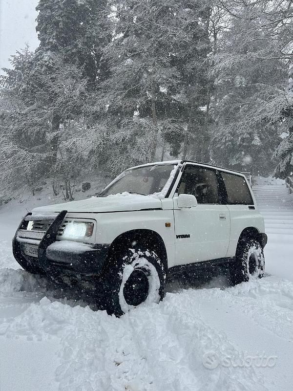 Usata Suzuki Vitara 1989 Bianco Utilitaria