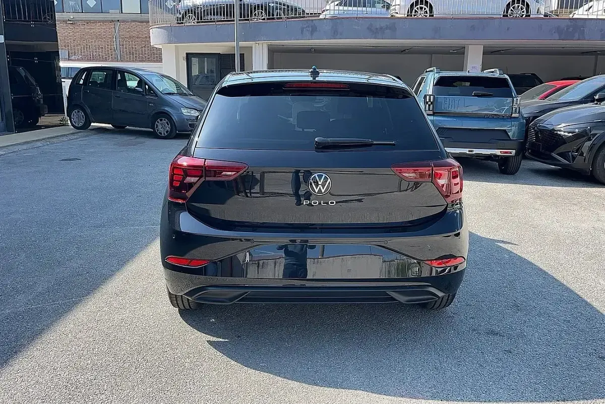 Nuova VW Polo Edition 95 CV (69 kW) 2026 2t2t  deep black perlato Utilitaria