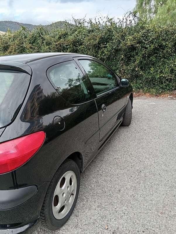 Usata Peugeot 206 75 CV (55 kW) 2003 Berlina