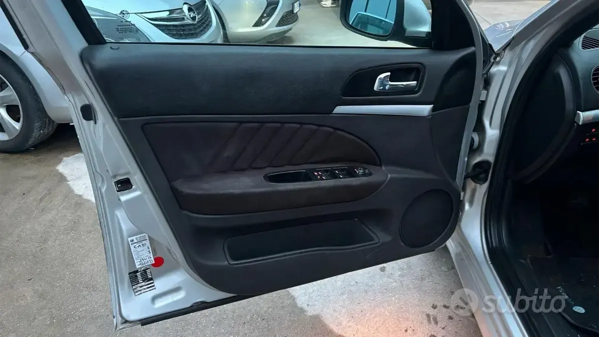 Second-hand Alfa Romeo 159 150 CP (110 kW) 2007 Gri Berlinǎ