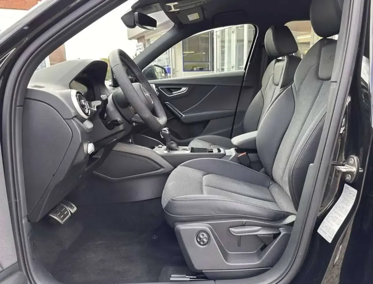 Nuova Audi Q2 S-Line 150 CV (110 kW) 2025 Nero SUV