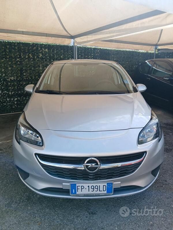 Argento Usata 2018 Opel Corsa Tre volumi | 7500 € (Buon prezzo) - Immagine 1/2