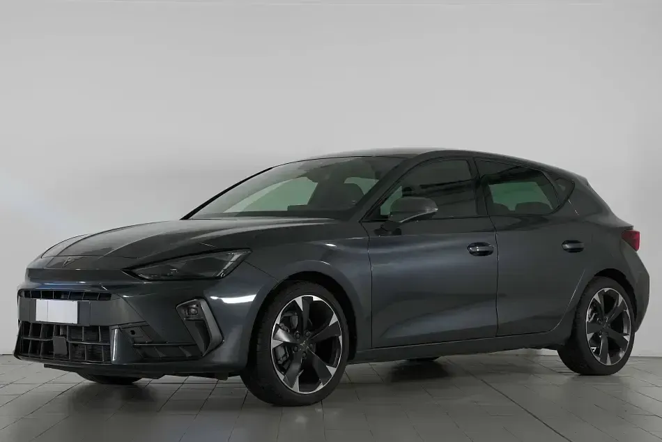 Usata Cupra Leon 150 CV (110 kW) 2025 SUV