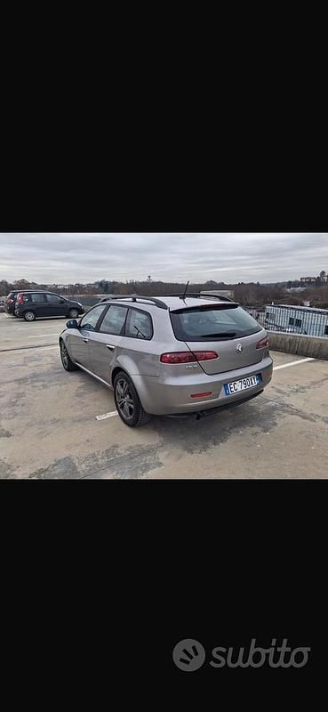Usata Alfa Romeo 159 170 CV (125 kW) 2009 Grigio Station wagon