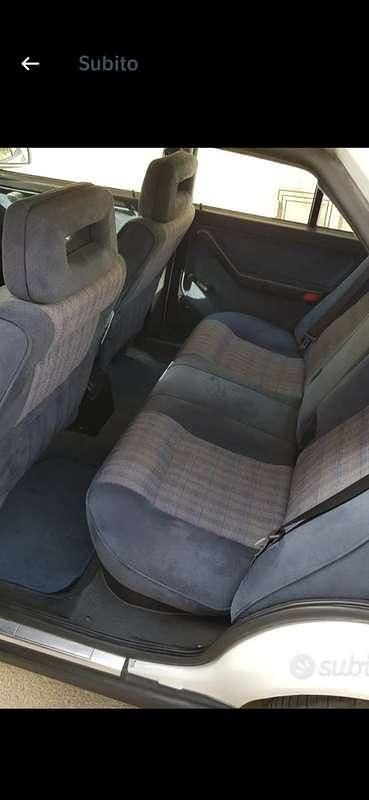 Usata Lancia Dedra 177 CV (130 kW) 1992 Berlina