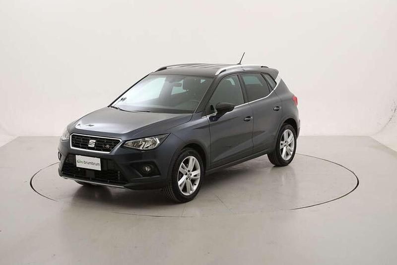 Usata Seat Arona FR 90 CV (66 kW) 2020 Grigio SUV