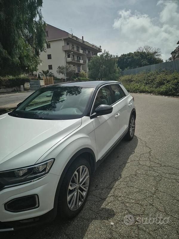 Usata VW T-Roc Advance 150 CV (110 kW) 2019 Bianco SUV