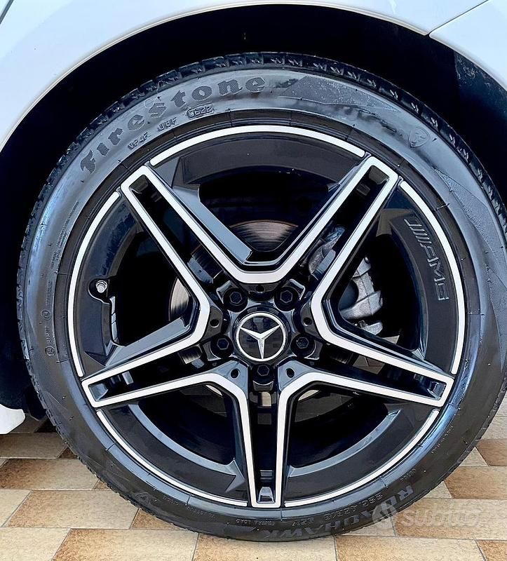 Usata Mercedes A180 AMG line 2019