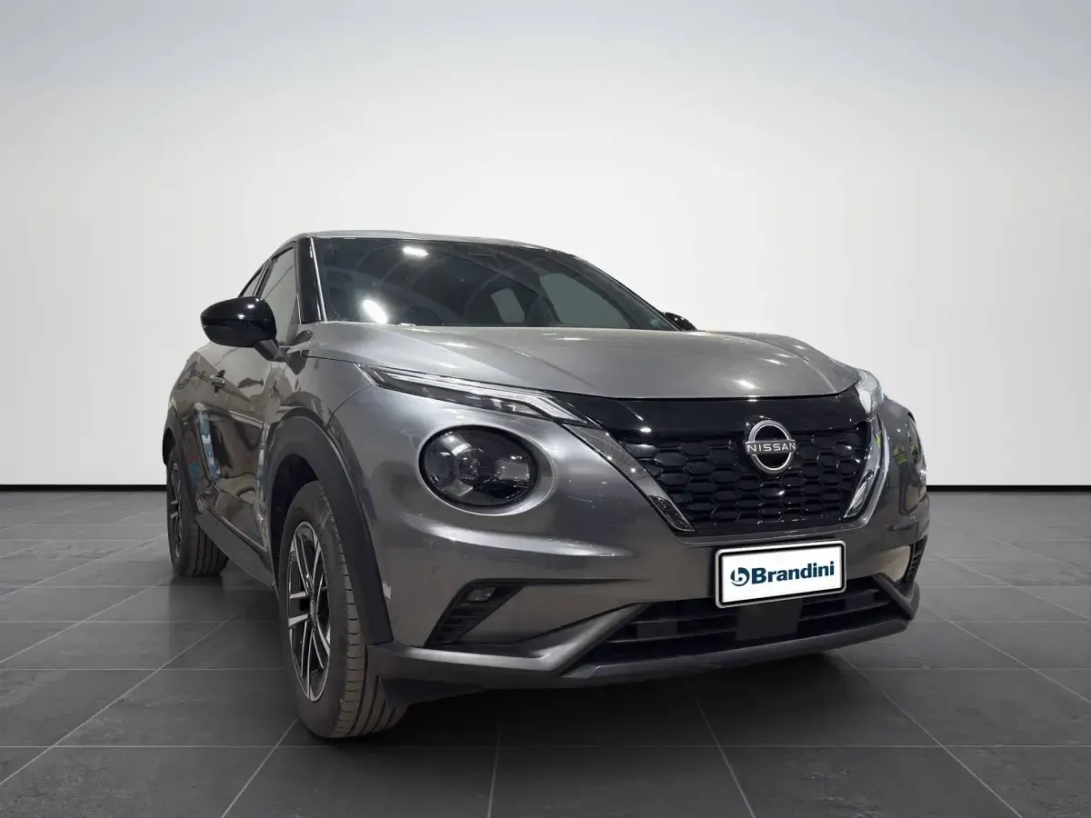 Usata Nissan Juke N-Connecta 94 CV (69 kW) 2024 Grigio piombo SUV
