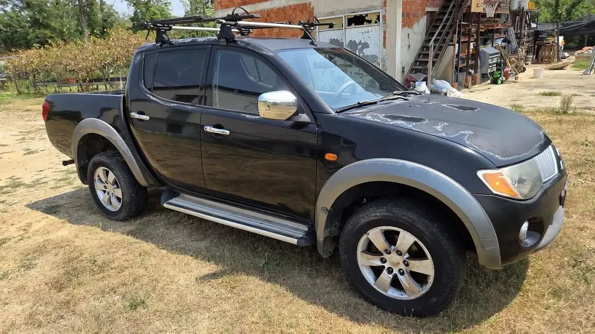 Usata Mitsubishi L200 Invite 136 CV (100 kW) 2006 Pick-up