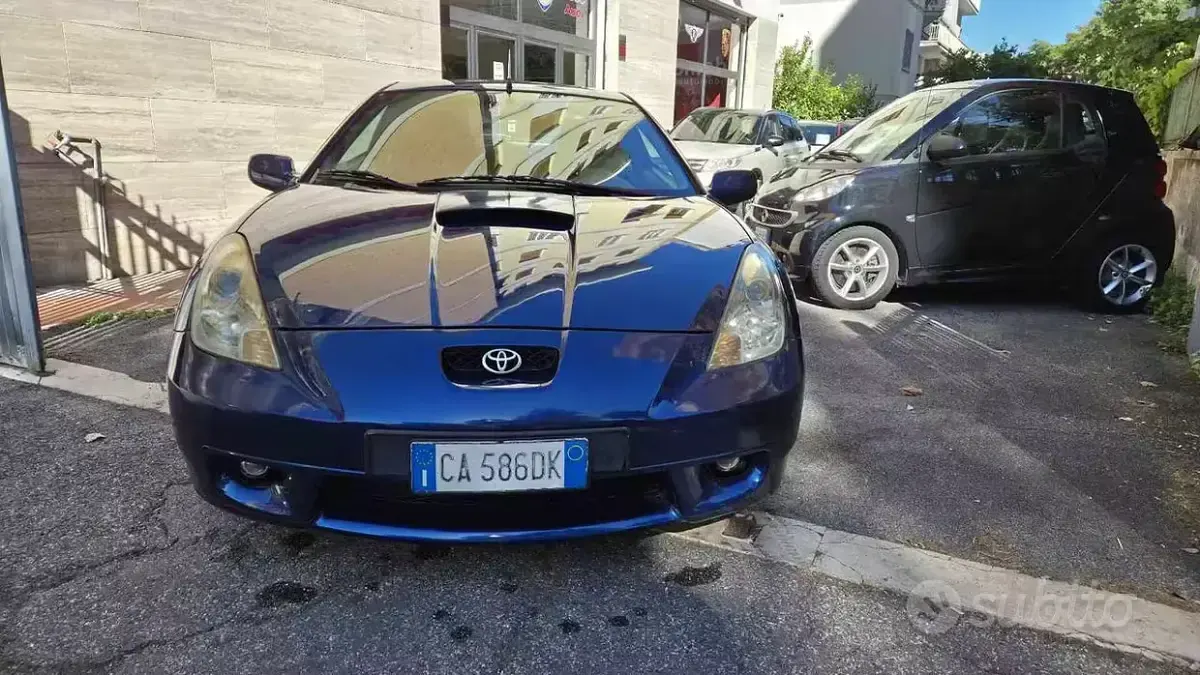 Usata Toyota Celica 143 CV (105 kW) 2002 Blu Coupé