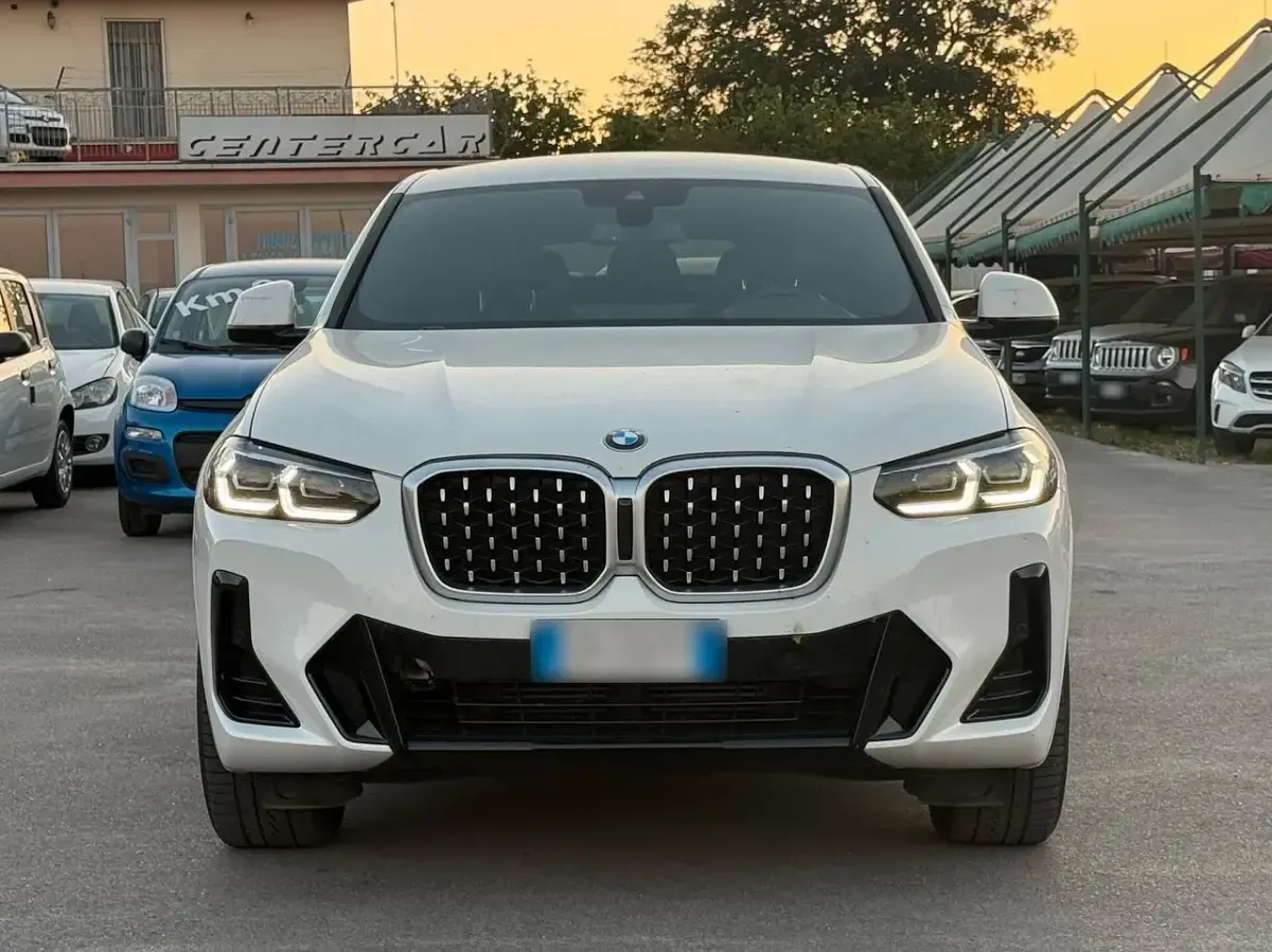 Usata BMW X4 M Sport 190 CV (139 kW) 2023 Bianco SUV