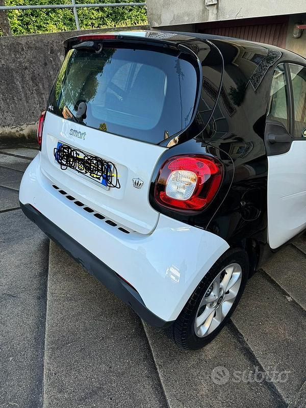 Usata Smart ForTwo Coupé 71 CV (52 kW) 2019 Bianco Coupé