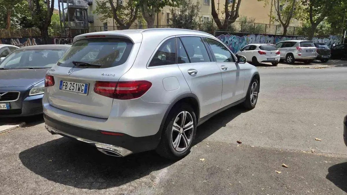 Usata Mercedes GLC220 Exclusive 170 CV (125 kW) 2015 Argento SUV