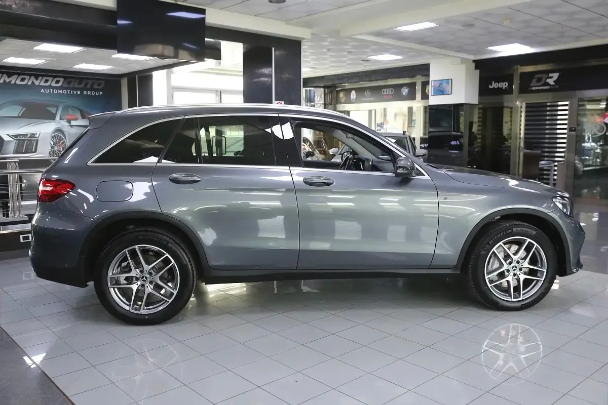 Usata Mercedes GLC220 Premium 194 CV (142 kW) 2018 Nero SUV