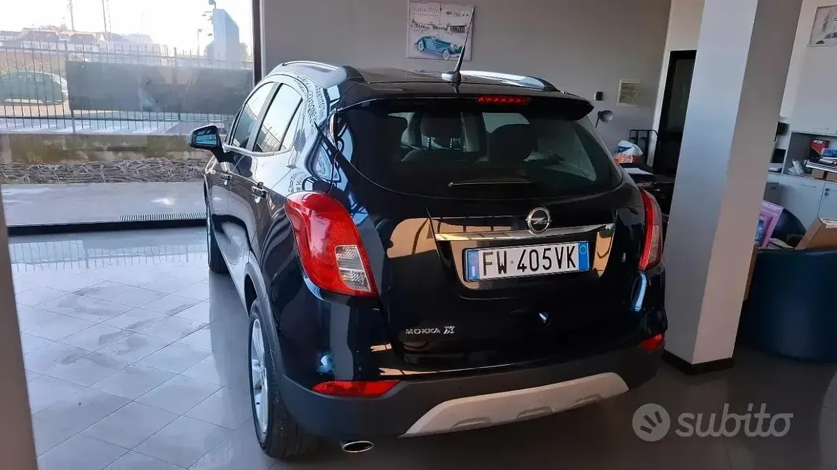 Usata Opel Mokka X Business 110 CV (80 kW) 2019 Bluazzurro SUV