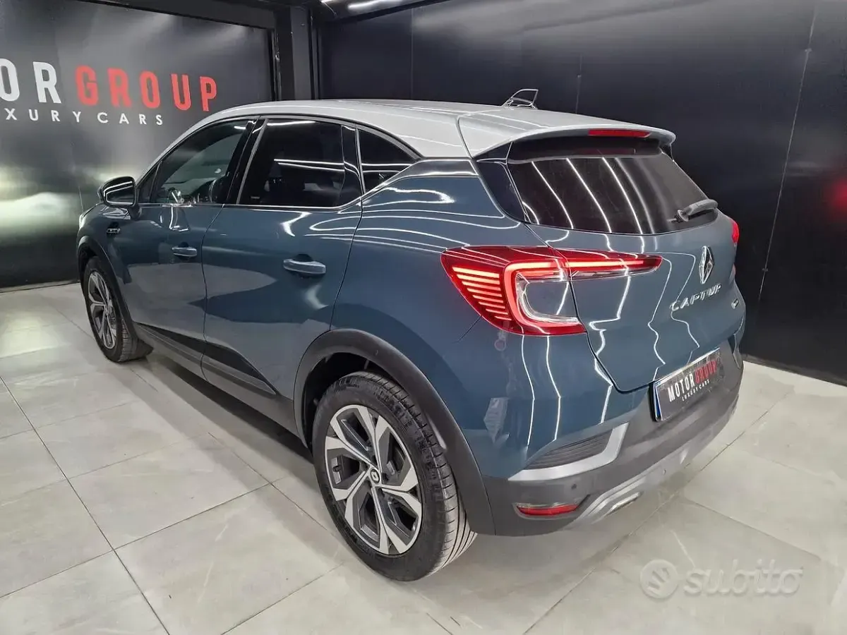 Usata Renault Captur RS Line 101 CV (74 kW) 2022 Blu/azzurro SUV