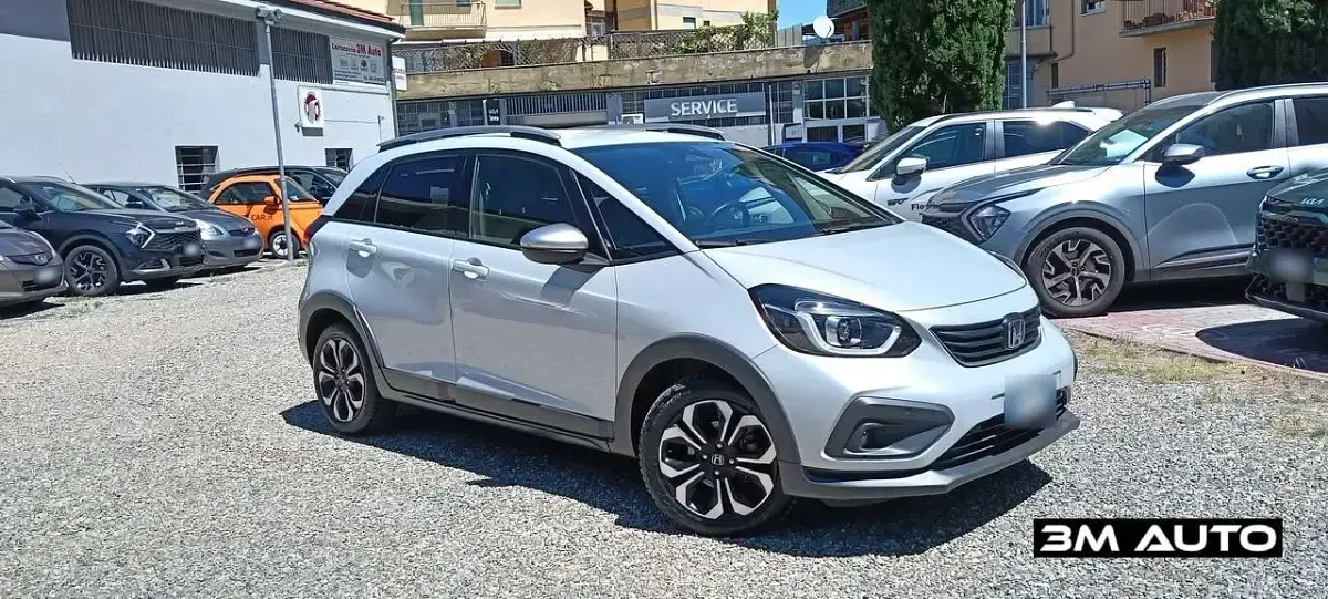 Usata Honda Jazz Executive 98 CV (72 kW) 2022 Sunlight white Utilitaria